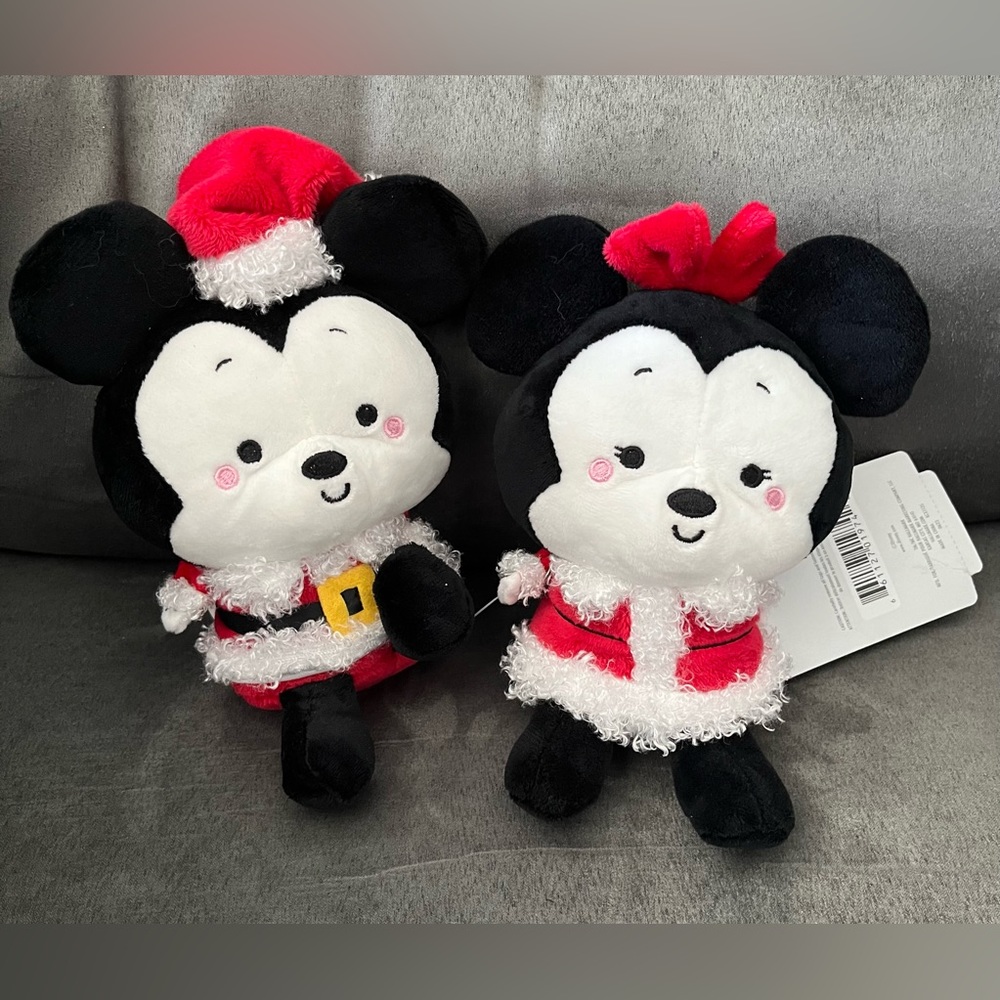 Mickey & Minnie Mouse Magnetic Plushes NWT